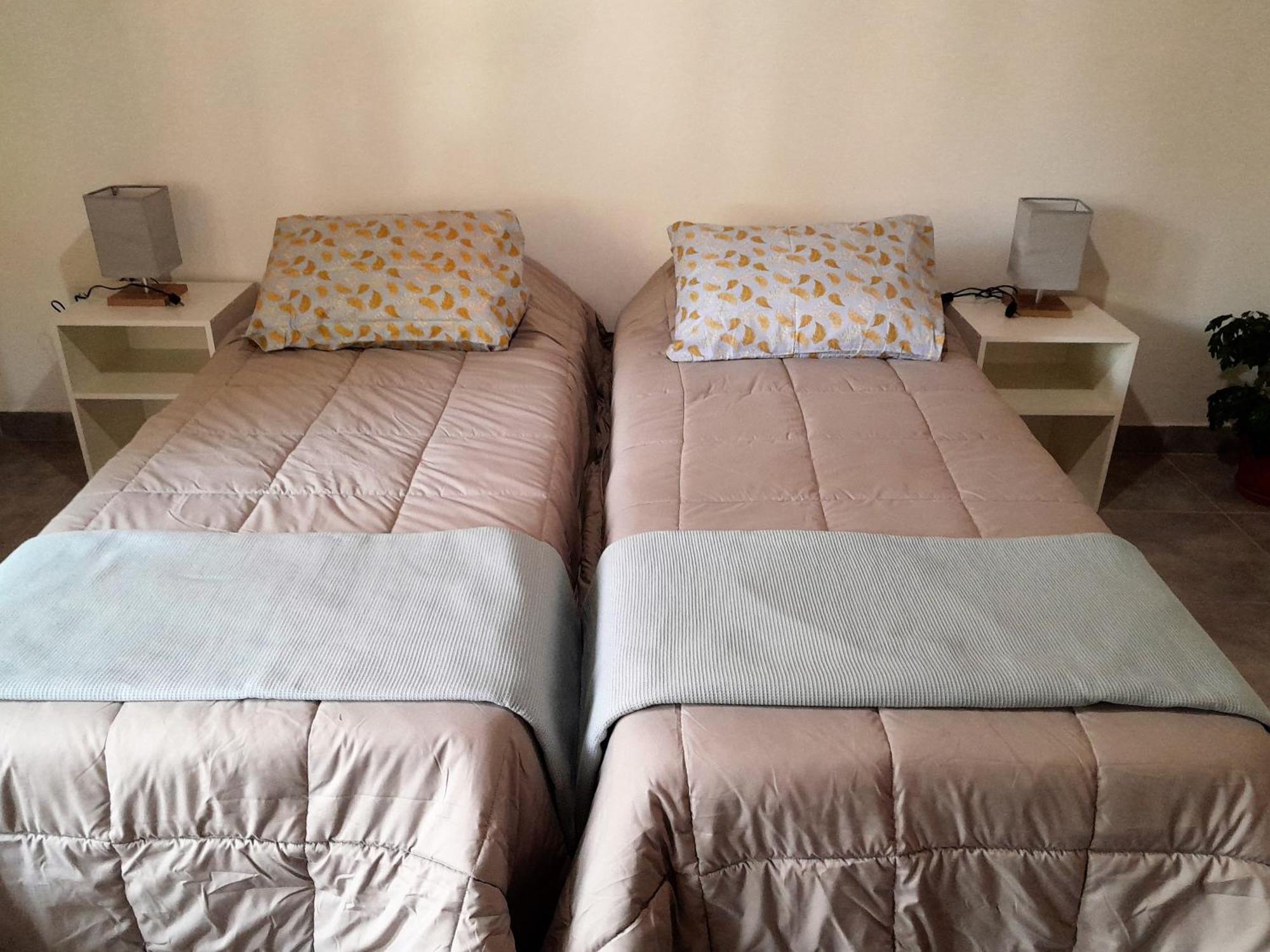 Lauras Guest house *